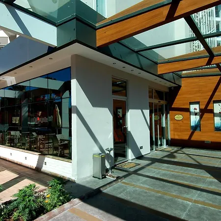阿蒂伯格海滩酒店 酒店 3*