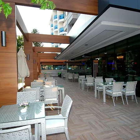 阿蒂伯格海滩酒店 酒店 3*