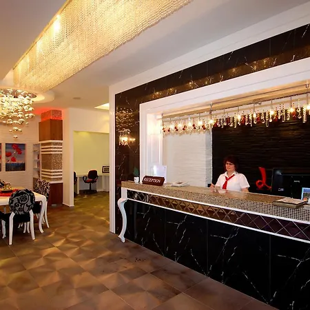 酒店 阿蒂伯格海滩酒店